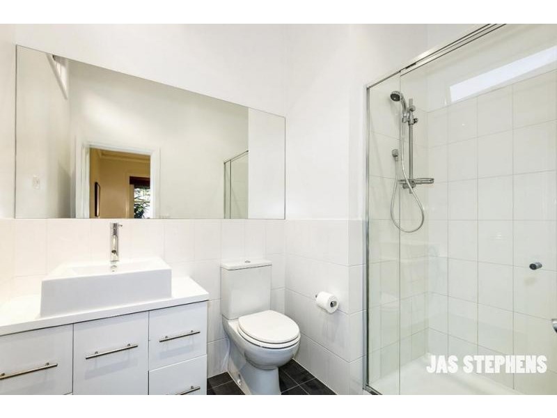 164 Queensville Street, Kingsville VIC 3012