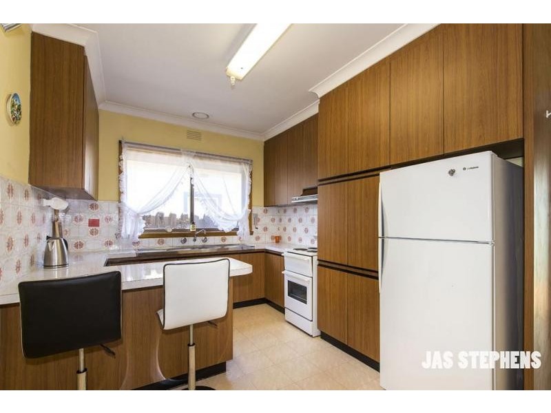 6 Tucker Street, West Footscray VIC 3012