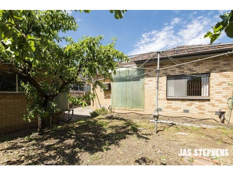 6 Tucker Street, West Footscray VIC 3012