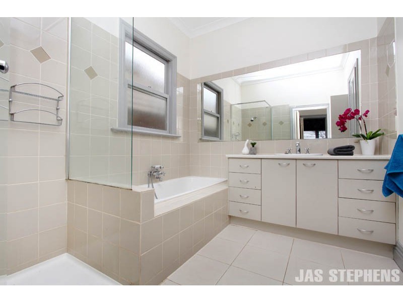 11 Thomas St, Yarraville VIC 3013