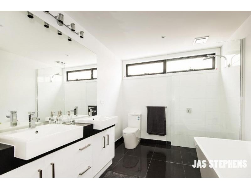 29B Emma Street, Seddon VIC 3011