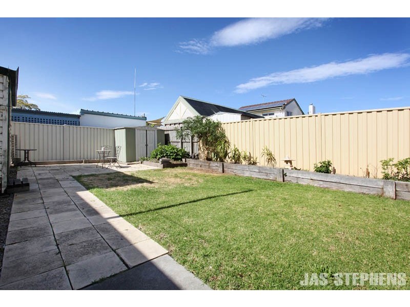 13 Dawson Avenue, Footscray VIC 3011