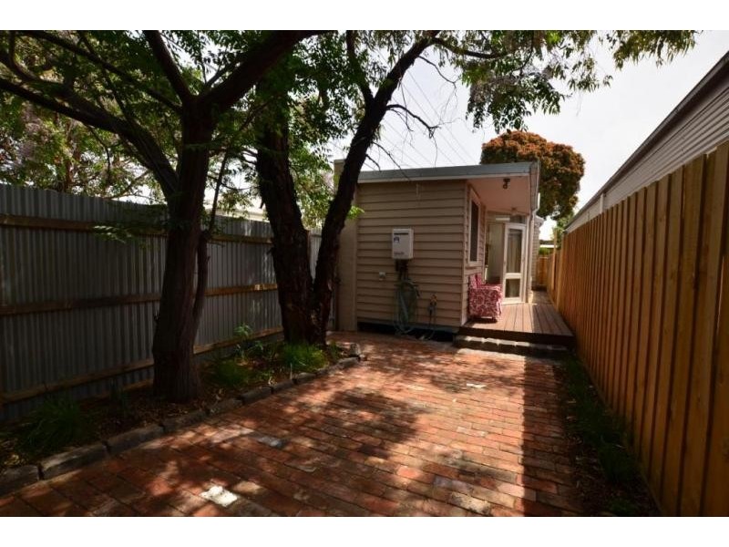 33 Windsor Street, Footscray VIC 3011