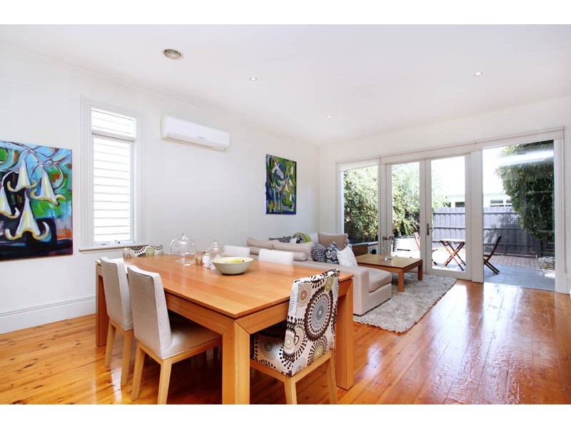 29 Station Road, Seddon VIC 3011