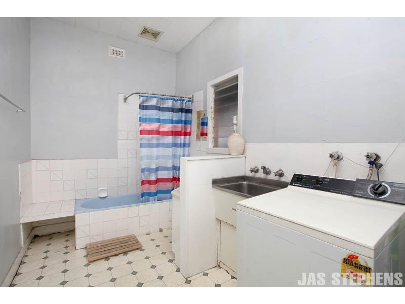 9 Dyson Street, West Footscray VIC 3012