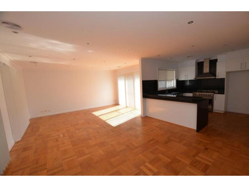 182 Fogarty Avenue, Yarraville VIC 3013