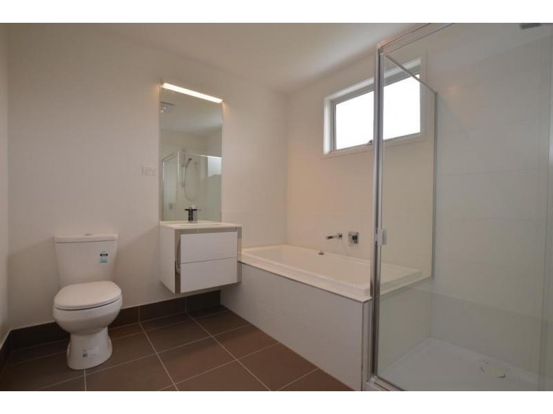 2/166 Mitchell Street, Maidstone VIC 3012