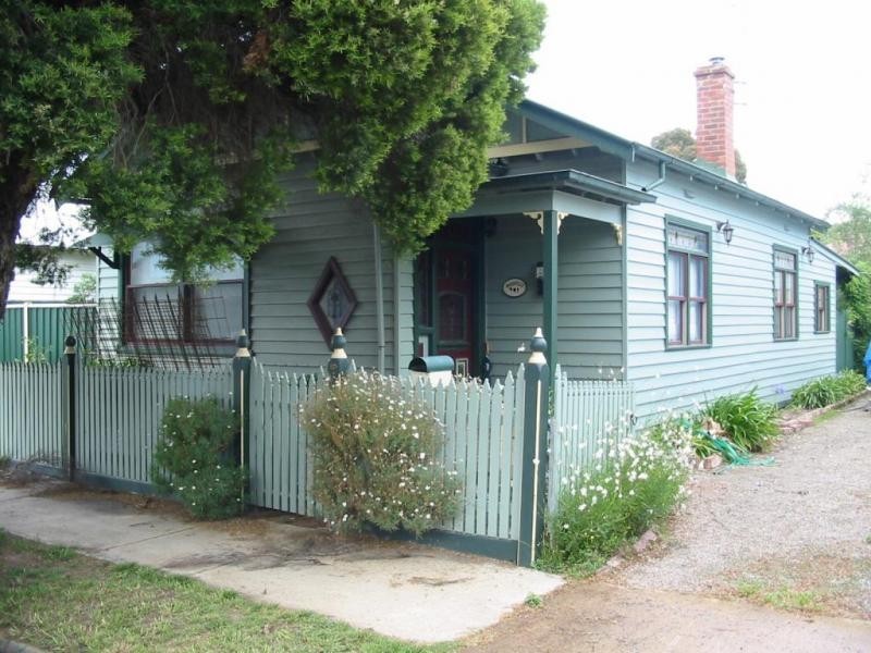 18 Deakin Street, Yarraville VIC 3013