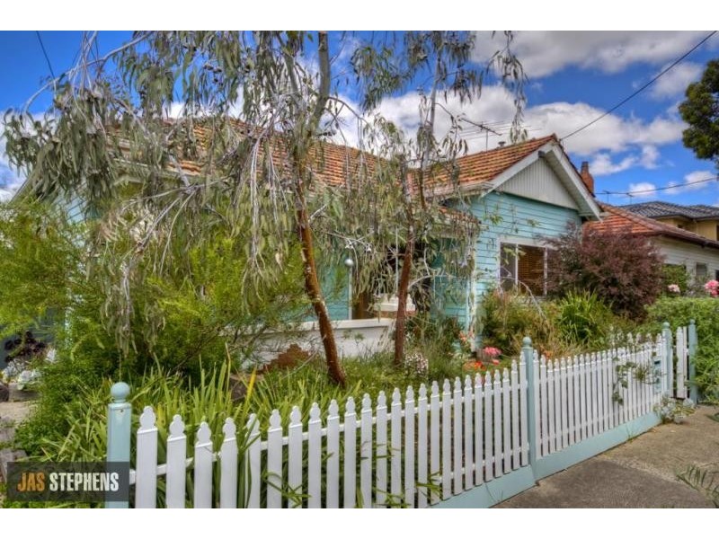 21 Howard Street, Maidstone VIC 3012