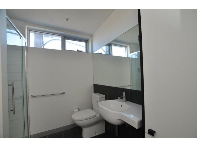 10/130 Victoria Street, Seddon VIC 3011