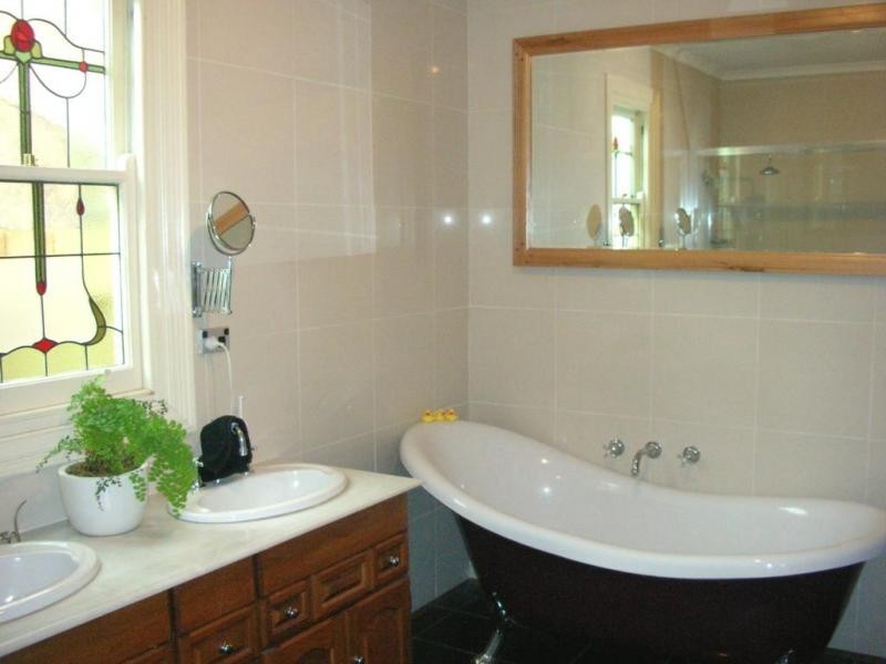 53 Summerhill Road, West Footscray VIC 3012