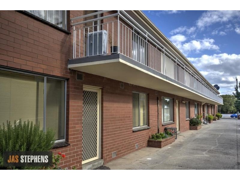 4/98 Rupert Street, West Footscray VIC 3012