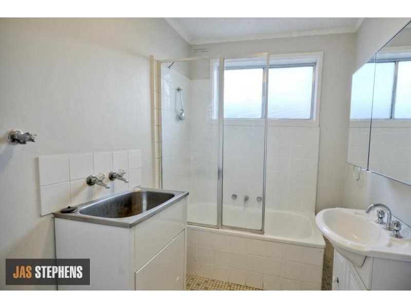 4/98 Rupert Street, West Footscray VIC 3012