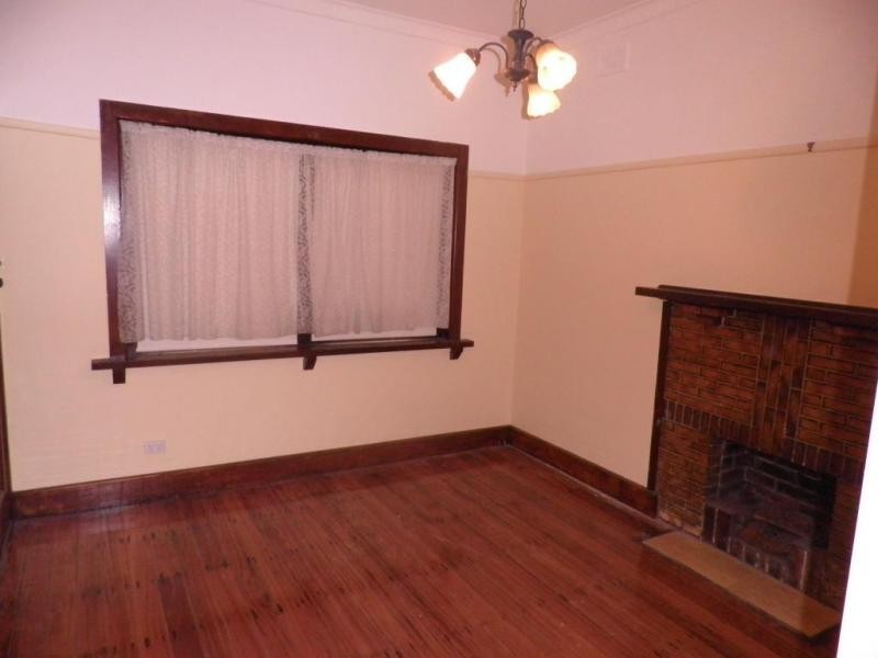 67 Victoria Street, Seddon VIC 3011