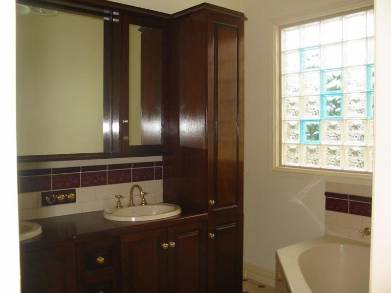 16 Mount Street, Altona VIC 3018