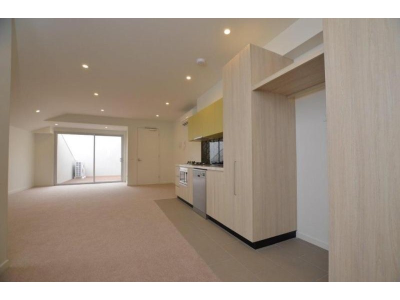 203/64 Cross Street, Footscray VIC 3011