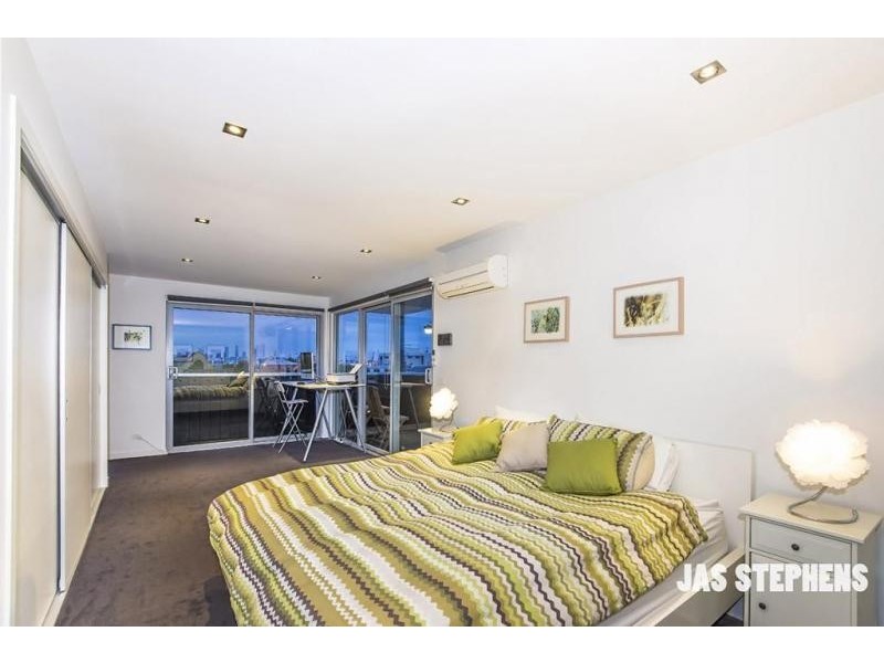 1 Emma Street, Seddon VIC 3011