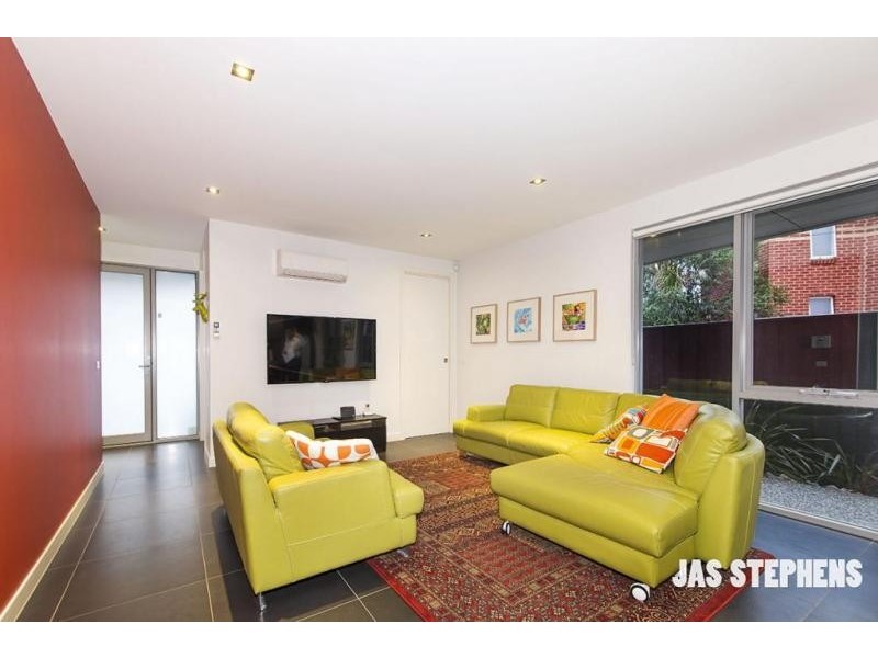 1 Emma Street, Seddon VIC 3011