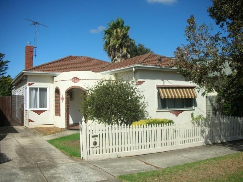 11 Barton Street, West Footscray VIC 3012