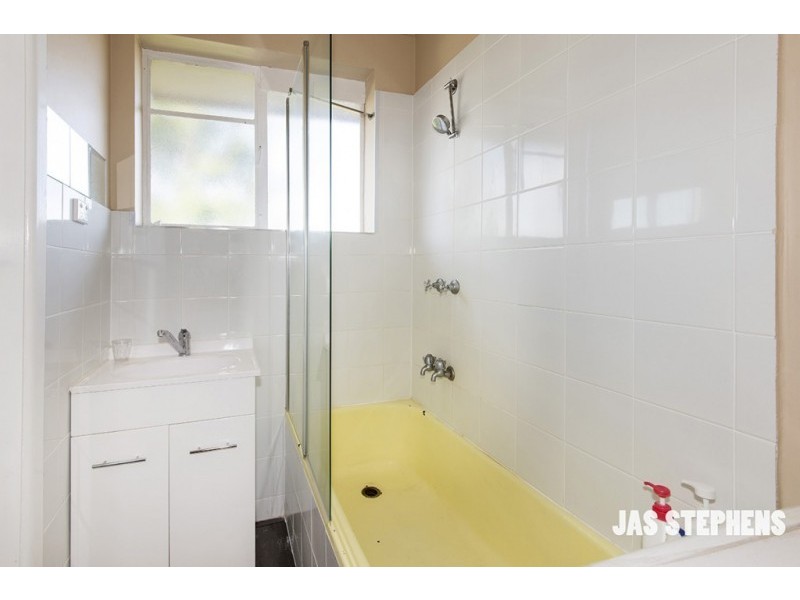 23/181 Geelong Road, Seddon VIC 3011