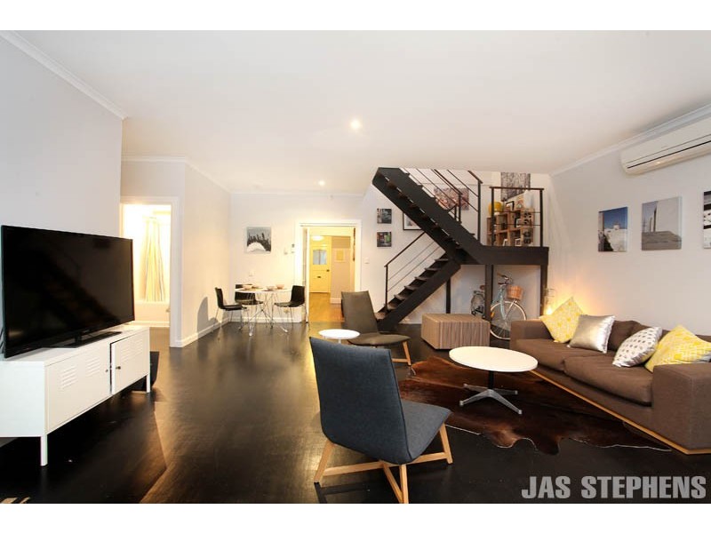 146 Williamstown Road, Kingsville VIC 3012