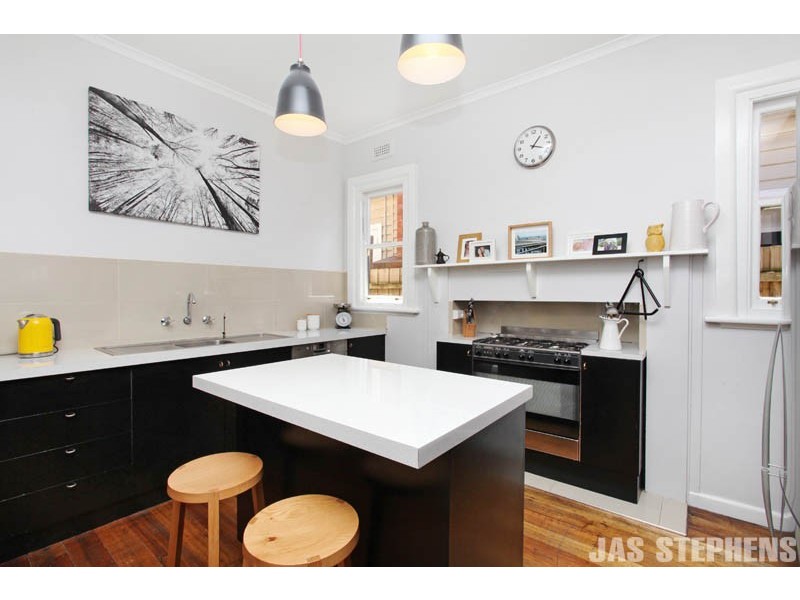 146 Williamstown Road, Kingsville VIC 3012