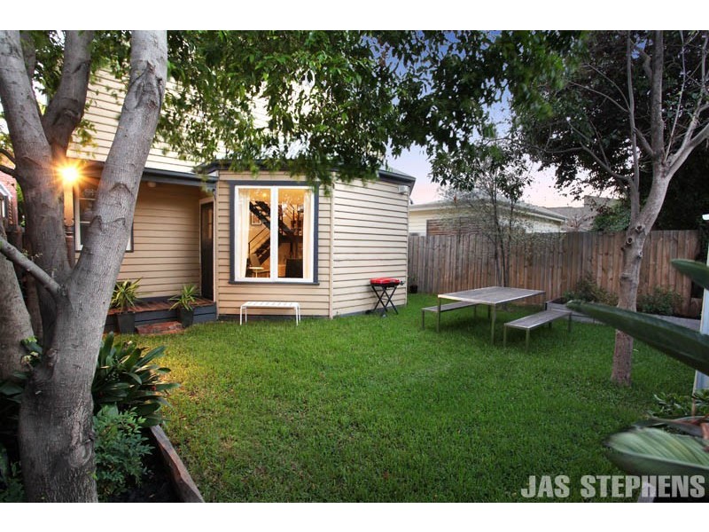 146 Williamstown Road, Kingsville VIC 3012