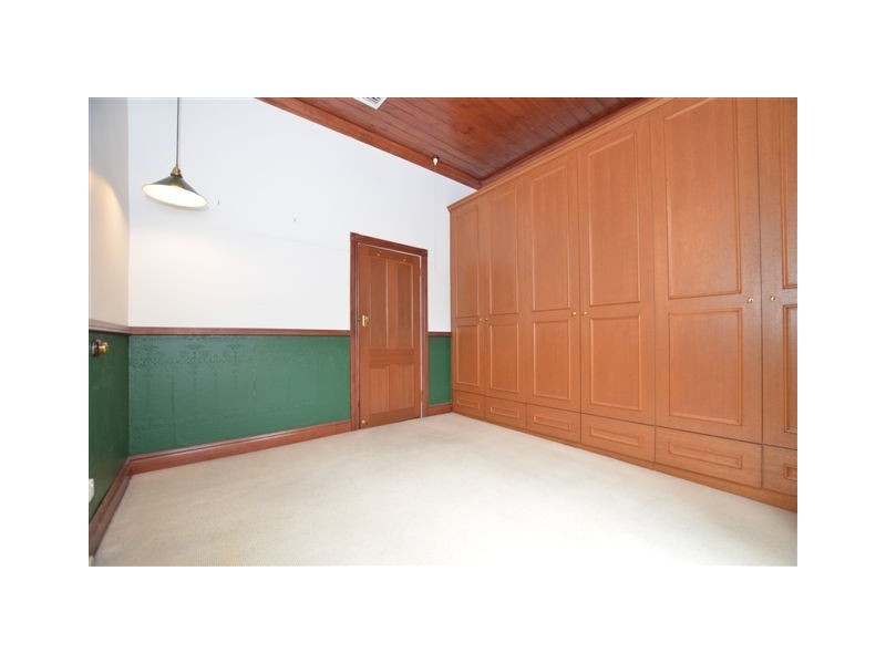 7 Sandford Grove, Yarraville VIC 3013