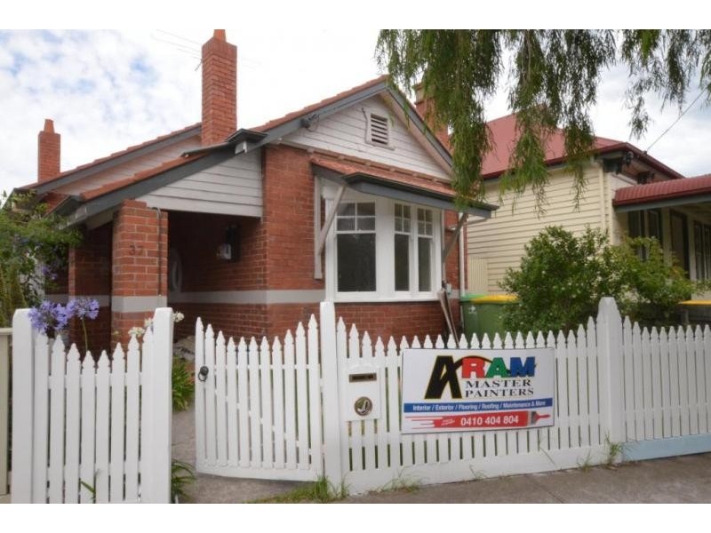 37 Bellairs Avenue, Seddon VIC 3011