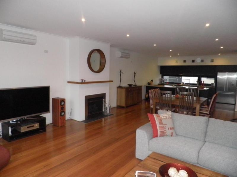 3 Hartman Walk, Footscray VIC 3011