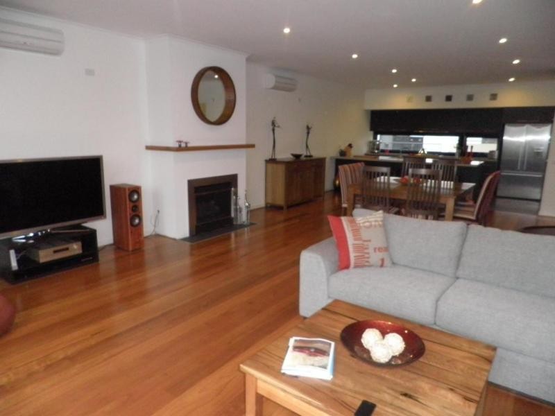 3 Hartman Walk, Footscray VIC 3011