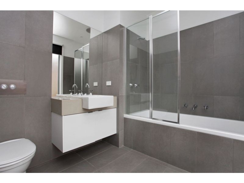 2c Castlemaine Street, Yarraville VIC 3013