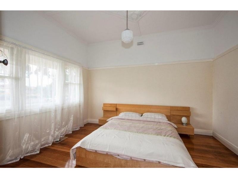 13 Church Street, West Footscray VIC 3012