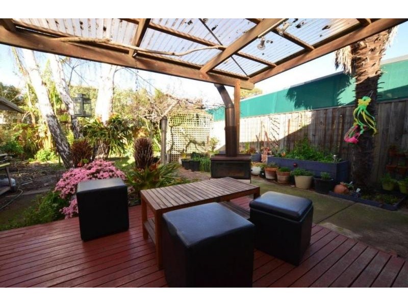 12 Cullen Street, Spotswood VIC 3015