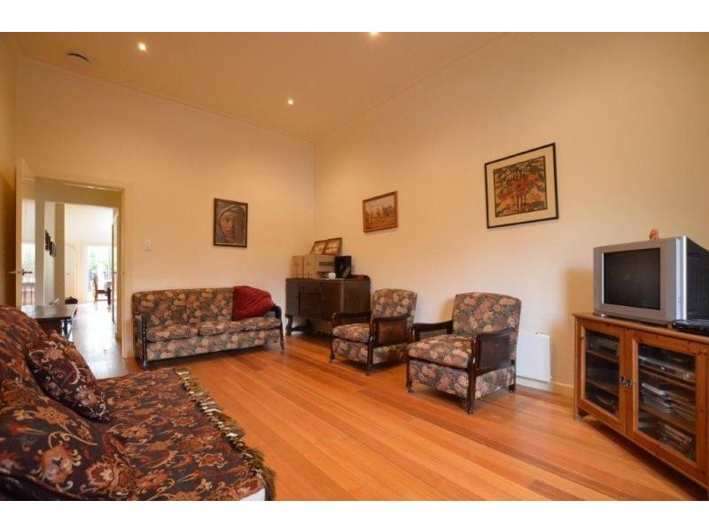 6 Hood Street, Yarraville VIC 3013