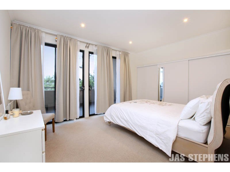 51 Warleigh Road, Footscray VIC 3011