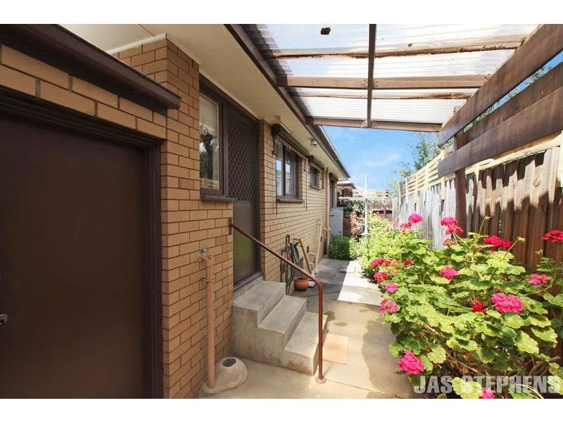 3/8 Margot Street, West Footscray VIC 3012