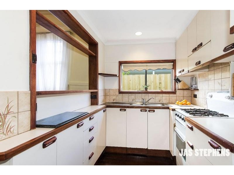 21 Junction St, Newport VIC 3015