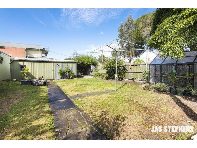 21 Junction St, Newport VIC 3015