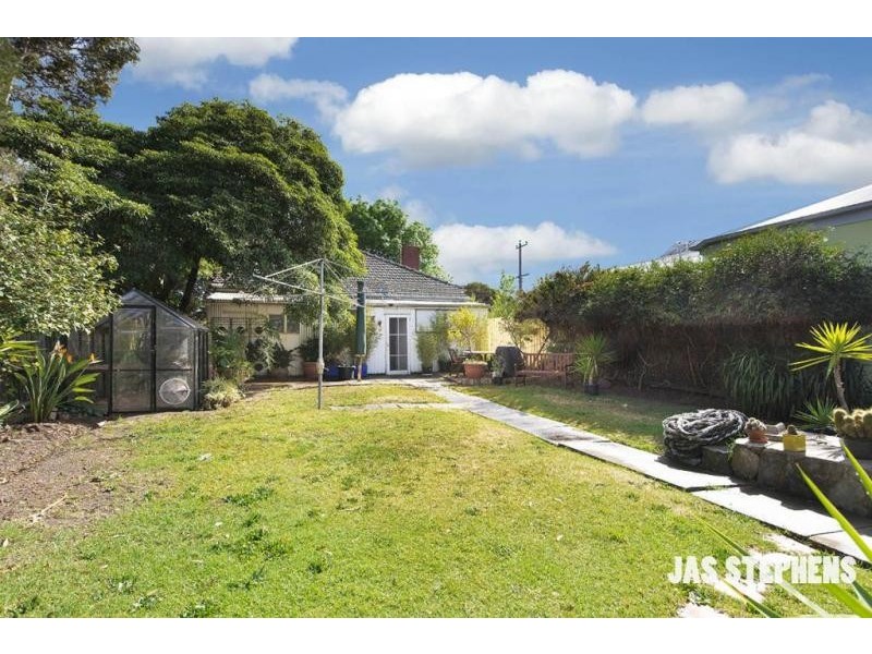 21 Junction St, Newport VIC 3015