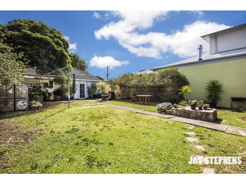 21 Junction St, Newport VIC 3015
