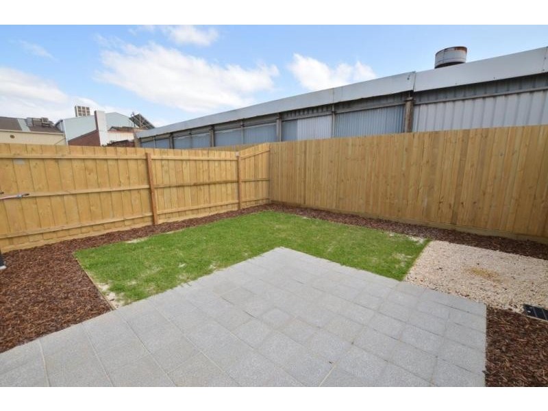 30 Souter Cresent, Footscray VIC 3011