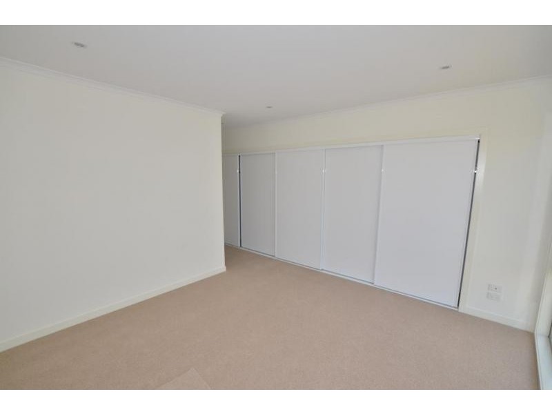 30 Souter Cresent, Footscray VIC 3011