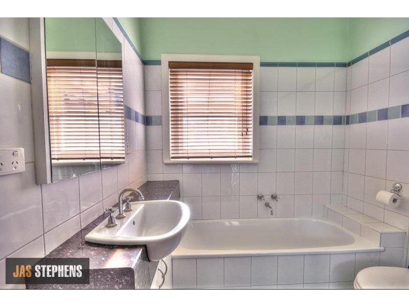 1/73 Stanhope St, West Footscray VIC 3012