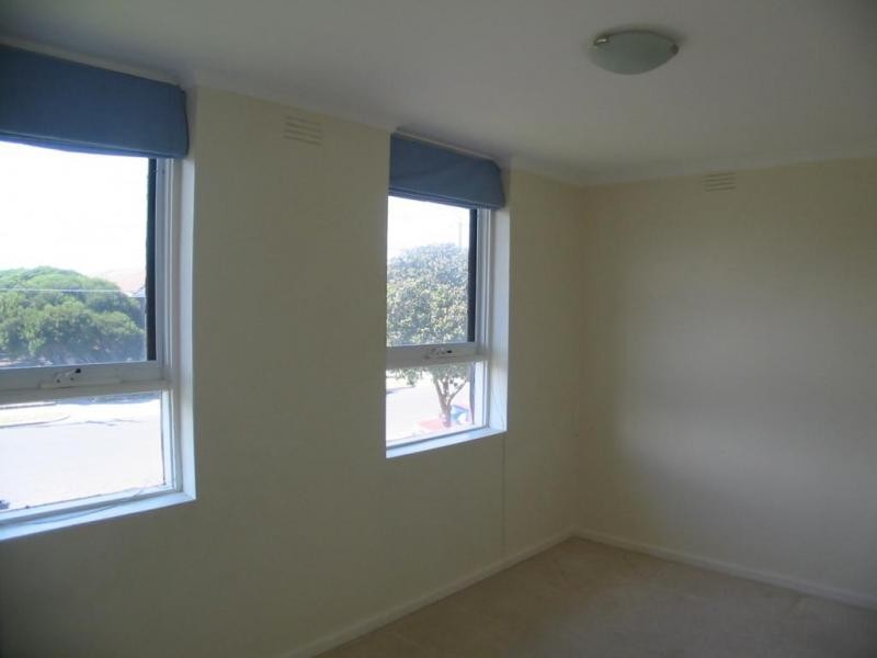 7/13 Empire Street, Footscray VIC 3011