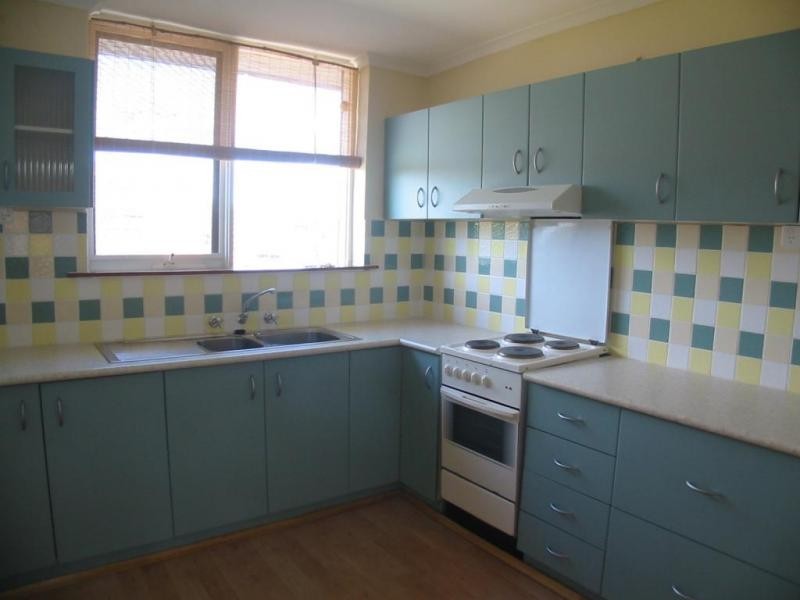 7/13 Empire Street, Footscray VIC 3011