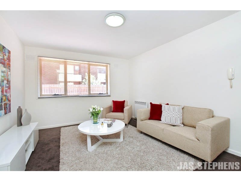 1/5 Gordon Street, Footscray VIC 3011