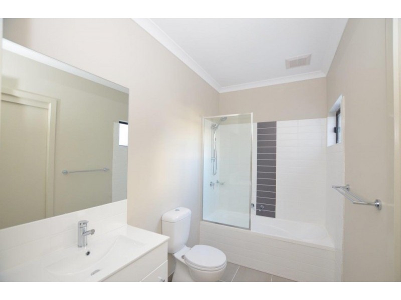 4/36 Glamis Road, West Footscray VIC 3012