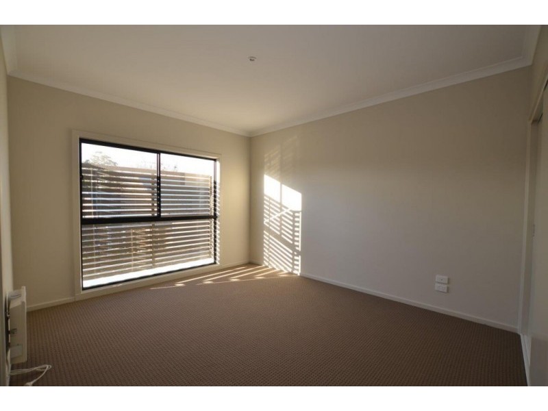4/36 Glamis Road, West Footscray VIC 3012
