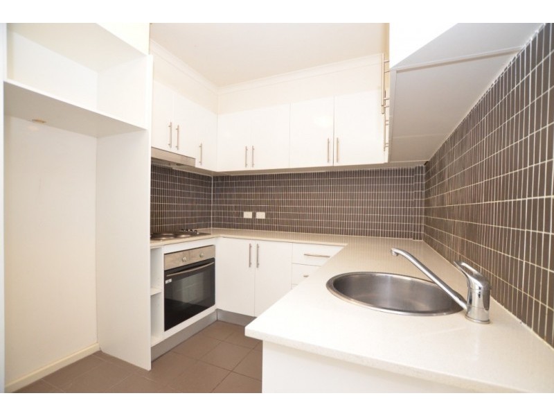 9/10 Schild Street, Yarraville VIC 3013